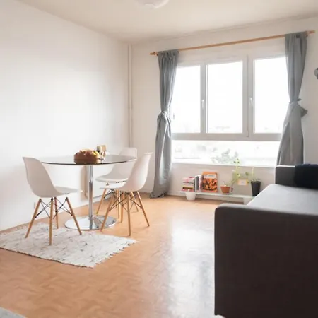 Charming Near Paris Bagnolet